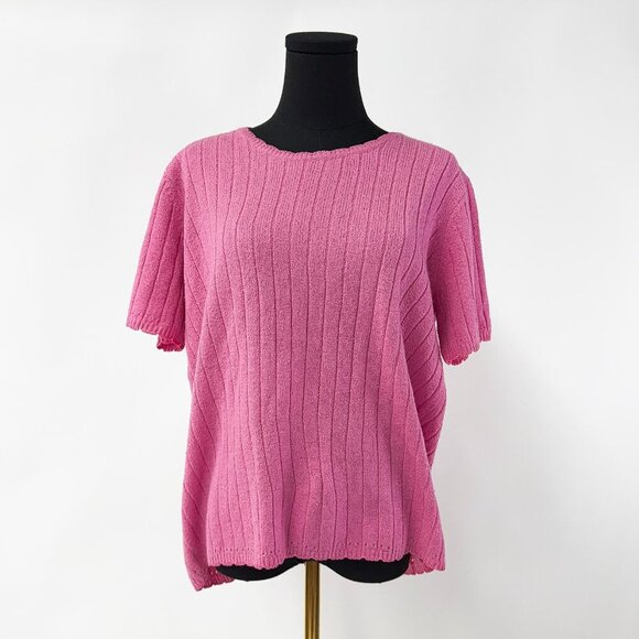 VINTAGE SCALLOP HEM AND RIBBED KNIT SHORT SLEEVE TOP - Picture 1 of 6